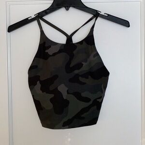 Camo workout crop